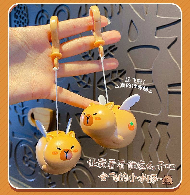 抖音同款 解压小飞豚飞天拉线小飞猪玩具卡皮巴拉钥匙扣 情侣挂件