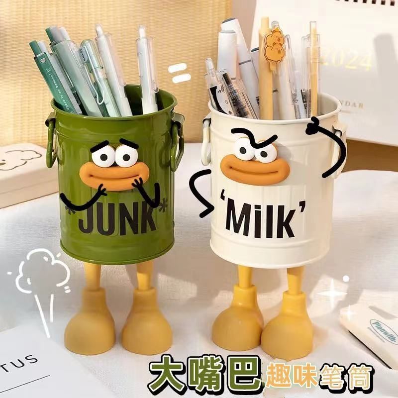 跨境高颜值卡通个性笔筒ins*学生桌面办公室大容量可爱文具收纳桶